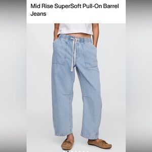 GAP Denim Joggers in Light Blue